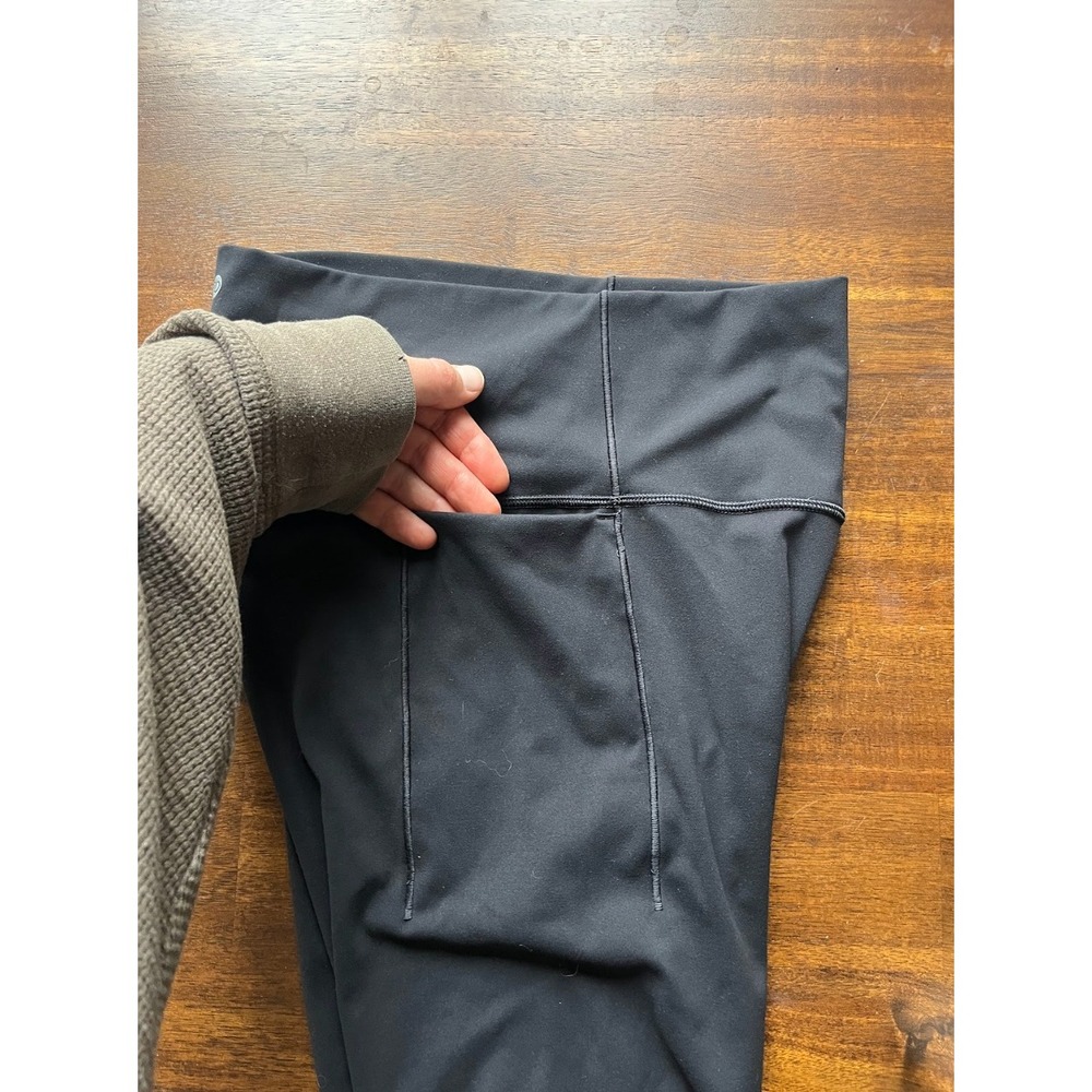 CALIA by Carrie Underwood High Rise Athletic Leggings with Side Pockets in Black - Picture 3 of 3